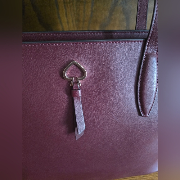 Kate Spade New York Adel Large Leather Tote bag in Cherrywood! - Picture 5 of 14